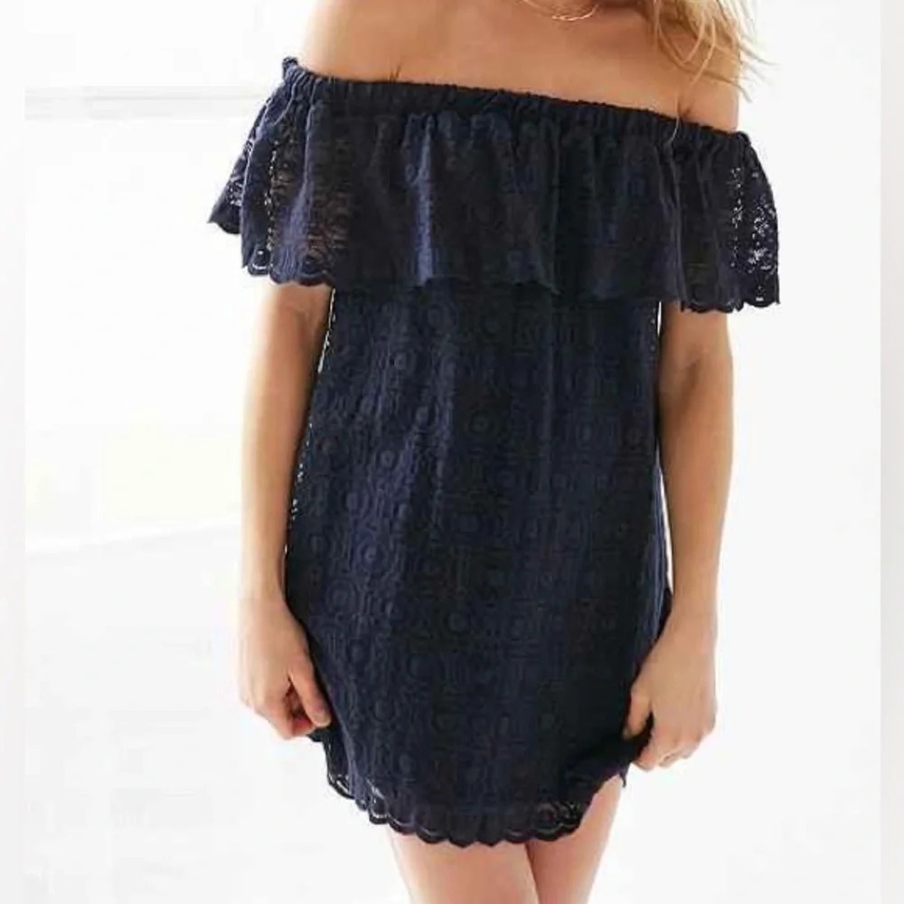 URBAN Outfitters button down ruffle swiss dot boho off the shoulder mini dress